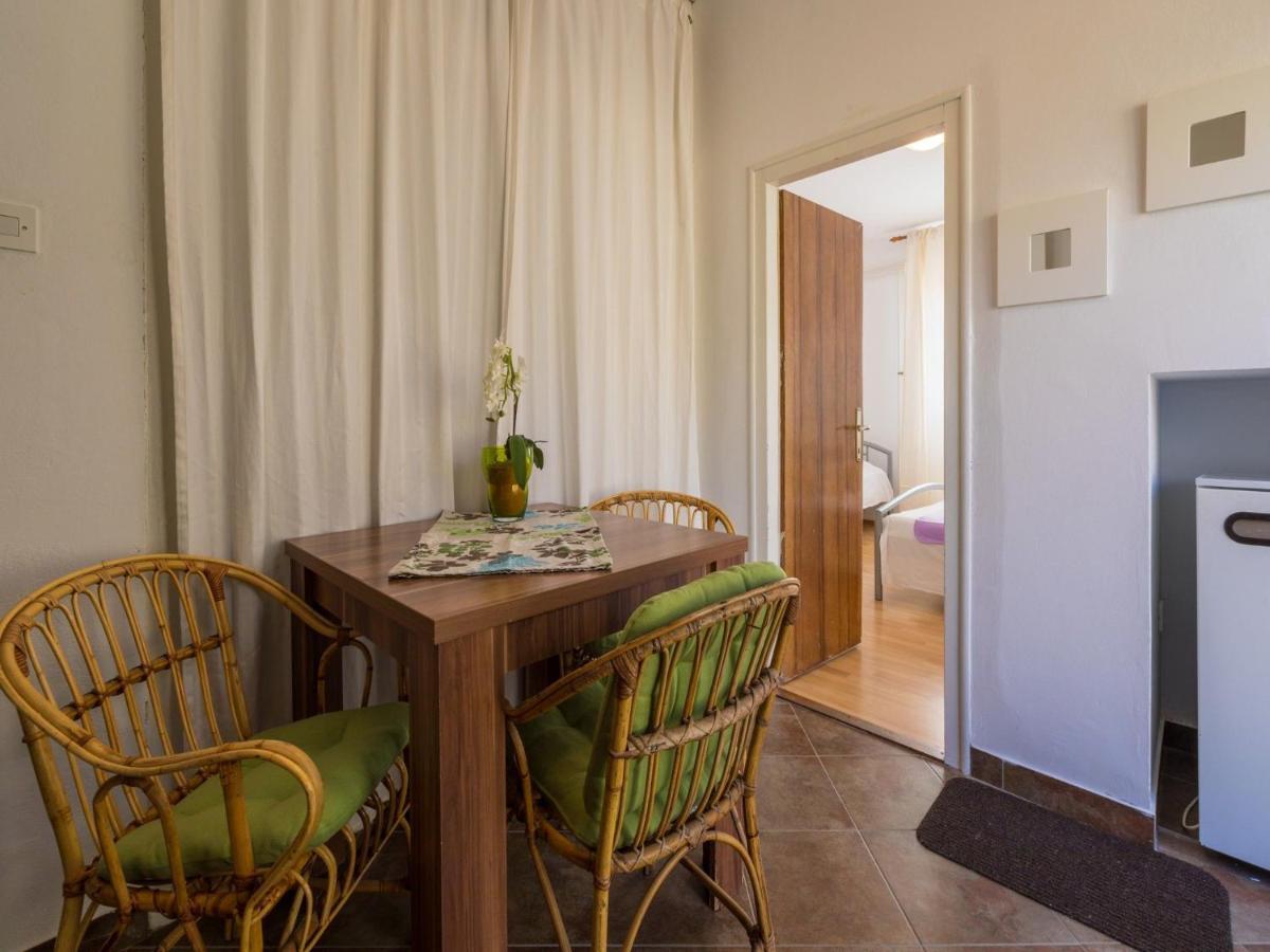 Apartment Roni Цриквеница Экстерьер фото