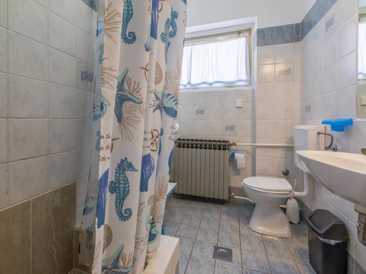 Apartment Roni Цриквеница Экстерьер фото